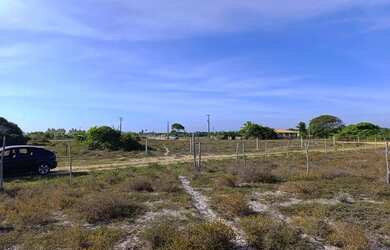 Imagem: O terreno à venda possui e está localizado em Estância
