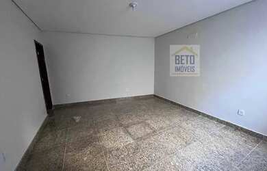 Imagem 7: Imóvel para aluguel tem 80 metros quadrados com 2 quartos em Novo Cavaleiro...