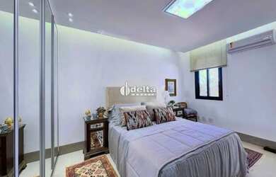 Imagem 16: Casa no condomínio BOSQUE KARAIBA disponível para venda em Uberlândia-MG