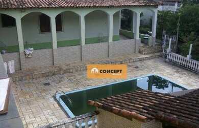 Imagem: A casa possui 5 Dormitórios, 2 Banheiros, 180m² de Área e