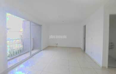 Imagem: O depósito possui 1 Vaga na garagem e 36m² de Área e está