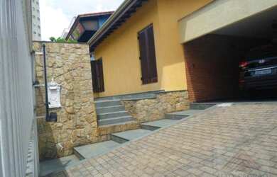 Imagem: O depósito possui 200m² de Área e está localizado em Vila