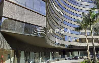 Imagem: O depósito possui 1 Vaga na garagem, 124m² de Área e está