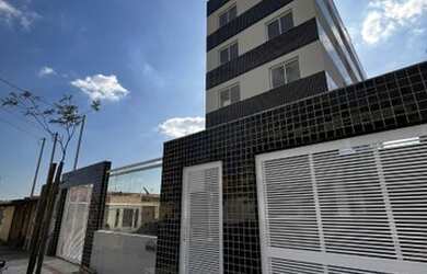 Imagem: O apartamento possui 2 Dormitórios, 1 Banheiro, 2 Vagas na