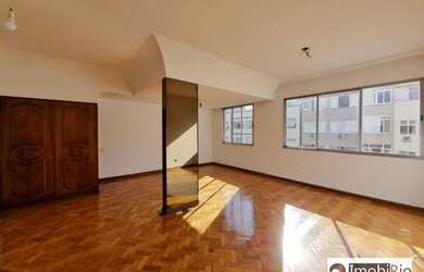 Imagem: O apartamento possui 3 Dormitórios, 3 Banheiros e 125m² de