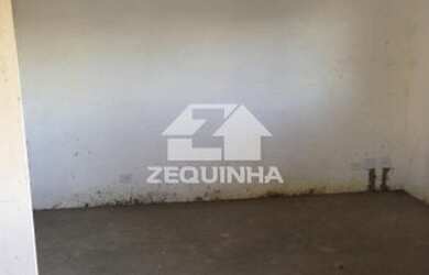 Imagem 4: Residencial - Centro. Churrasqueira, Varanda, 220m² de Áreae2 Vagas...