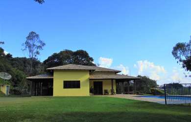 Imagem: A fazenda possui 25000m² de Área e está localizado em Ponte