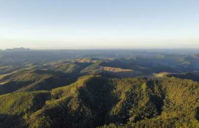 Imagem: O terreno possui 30.000m² de Área e está localizado em Domingos