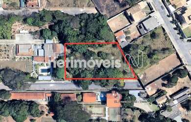 Imagem: O terreno possui 1.575m² de Área e está localizado em Trevo
