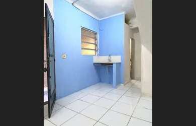 Imagem 2: Alugo kitnet em Piedade por R$ 750,00 já incluindo água e luz tratar...