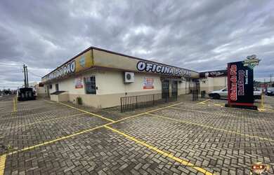 Imagem: O depósito possui 499m² de Área e está localizado em Neves