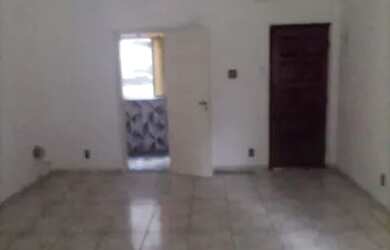 Imagem 3: Vendo apartamento barato na cândido de Oliveira número 425. POR 125...