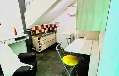 Imagem: A pousada chalé possui 1 Dormitório, 1 Vaga na garagem, Imóvel