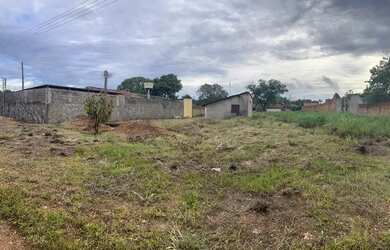 Imagem: O terreno possui 393m² de Área e está localizado em Nova