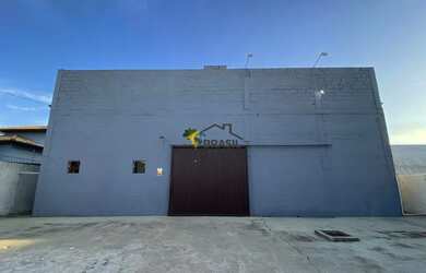 Imagem: O depósito possui 460m² de Área e está localizado em Ouro