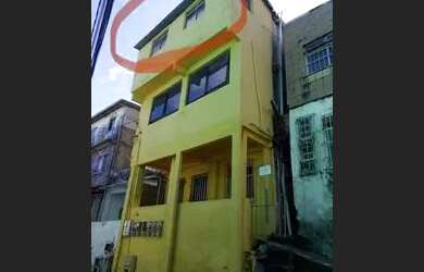 Imagem: A casa possui 1 Dormitório, 1 Banheiro e está localizado