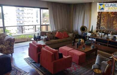 Imagem: O apartamento possui 4 Dormitórios, 5 Banheiros, 2 Vagas na