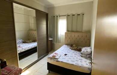 Imagem 6: VENDE-SE CASA NO JARDIM URBANO AO LADO DA PRAÇA DP ASA DELTA