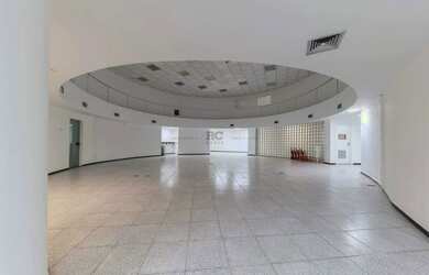 Imagem: O depósito possui 800m² de Área e está localizado em Centro