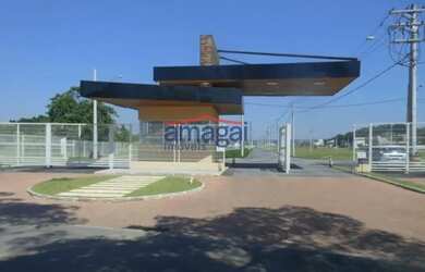 Imagem: A casa em condomínio possui 3 Dormitórios, 5 Banheiros, 4