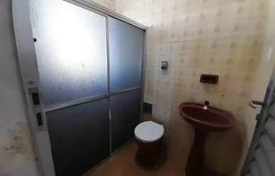 Imagem 7: Térrea para venda possui 214 metros quadrados com 2 quartos em Centro...