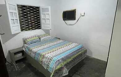 Imagem 13: Casa com piscina em Ponta de Pedras