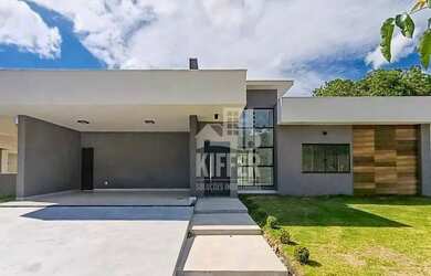 Imagem: A casa em condomínio possui 3 Dormitórios, 3 Banheiros, 2