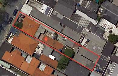 Imagem: O terreno possui 500m² de Área e está localizado em Vila