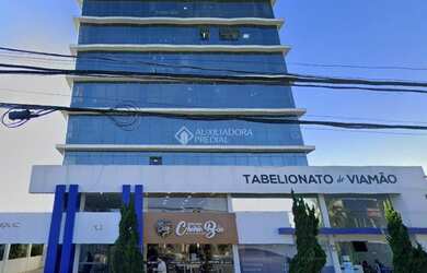 Imagem: O depósito possui 1 Vaga na garagem, 33m² de Área e está