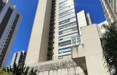 Imagem: O apartamento possui 4 Dormitórios, 5 Banheiros, 4 Vagas na