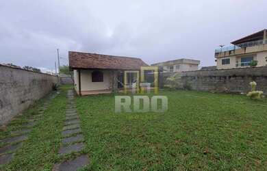 Imagem: A casa possui 2 Dormitórios, 1 Banheiro, 5 Vagas na garagem