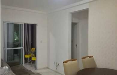Imagem: O apartamento possui 2 Dormitórios, 2 Banheiros, Imóvel mobiliado