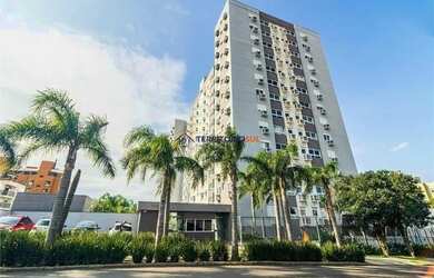 Imagem: O apartamento possui 2 Dormitórios, 2 Banheiros, 1 Vaga na