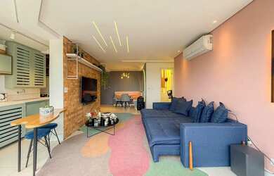 Imagem: O apartamento possui 2 Dormitórios, 3 Banheiros, 2 Vagas na