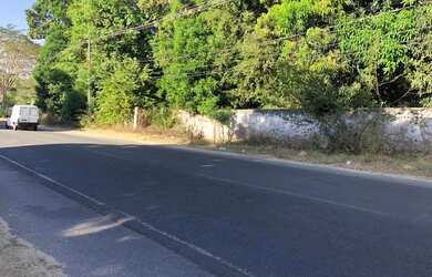 Imagem: O terreno possui 15.000m² de Área e está localizado em Jóquei