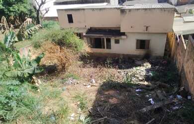 Imagem 2: Lote 400 m². 400m² de Área