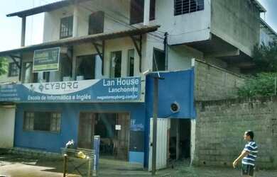 Imagem: A casa possui 5 Dormitórios, 1 Banheiro e 200m² de Área e