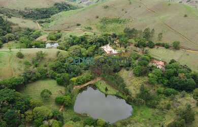 Imagem: A fazenda possui 685.000m² de Área, Piscina, Varanda, Vista