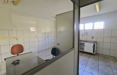 Imagem 16: Galpão industrial. Ar-condicionado, 3.003m² de Áreae5 Vagas na garagem