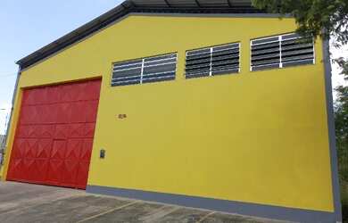 Imagem: O depósito possui 450m² de Área e está localizado em Guaxindiba