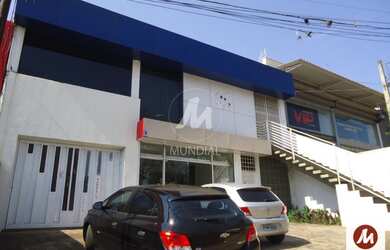 Imagem: O depósito possui 3 Vagas na garagem, 570m² de Área e está