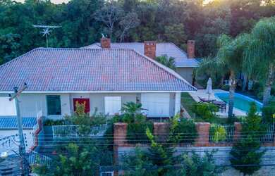Imagem 2: Casa Alto Padrão no Bairro Cristo Rei, São Leopoldo - RS