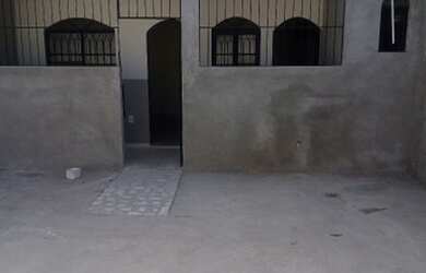 Imagem: A casa possui 2 Dormitórios, 1 Banheiro e está localizado