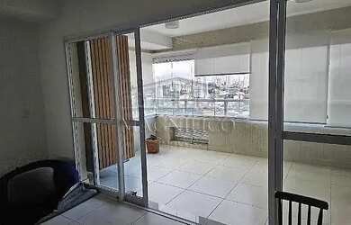 Imagem: O apartamento possui 1 Dormitório, 1 Banheiro, 1 Vaga na garagem