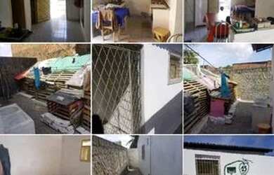 Imagem: A casa possui 2 Dormitórios, 1 Banheiro e está localizado