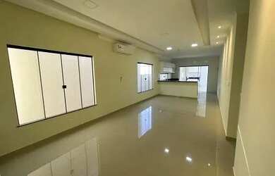 Imagem: A casa em condomínio possui 3 Dormitórios, 5 Banheiros, 2