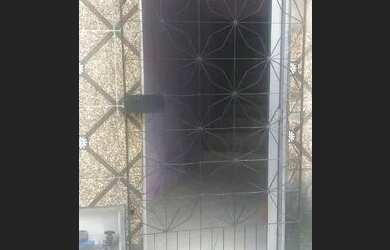 Imagem: A casa possui 3 Dormitórios, 2 Banheiros e está localizado