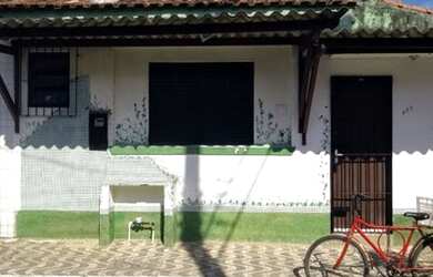 Imagem: A casa possui 1 Dormitório e está localizado em Caiçara