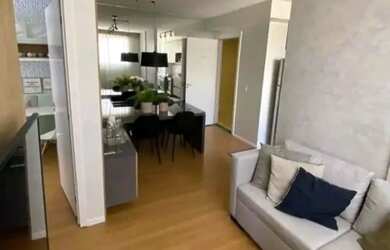 Imagem: O apartamento possui 2 Dormitórios, 1 Banheiro, 1 Vaga na garagem