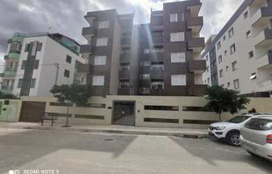 Imagem: O apartamento possui 3 Dormitórios, 2 Banheiros, 2 Vagas na